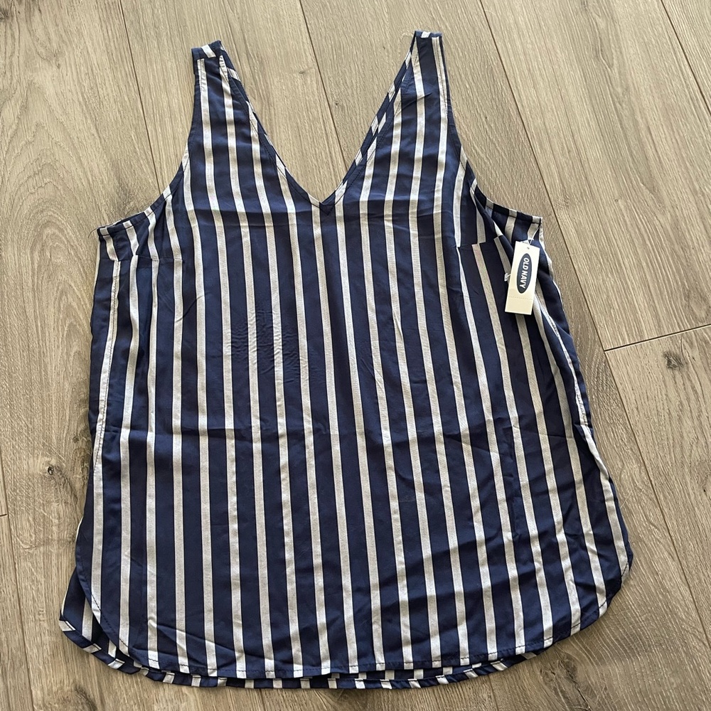 Old navy top